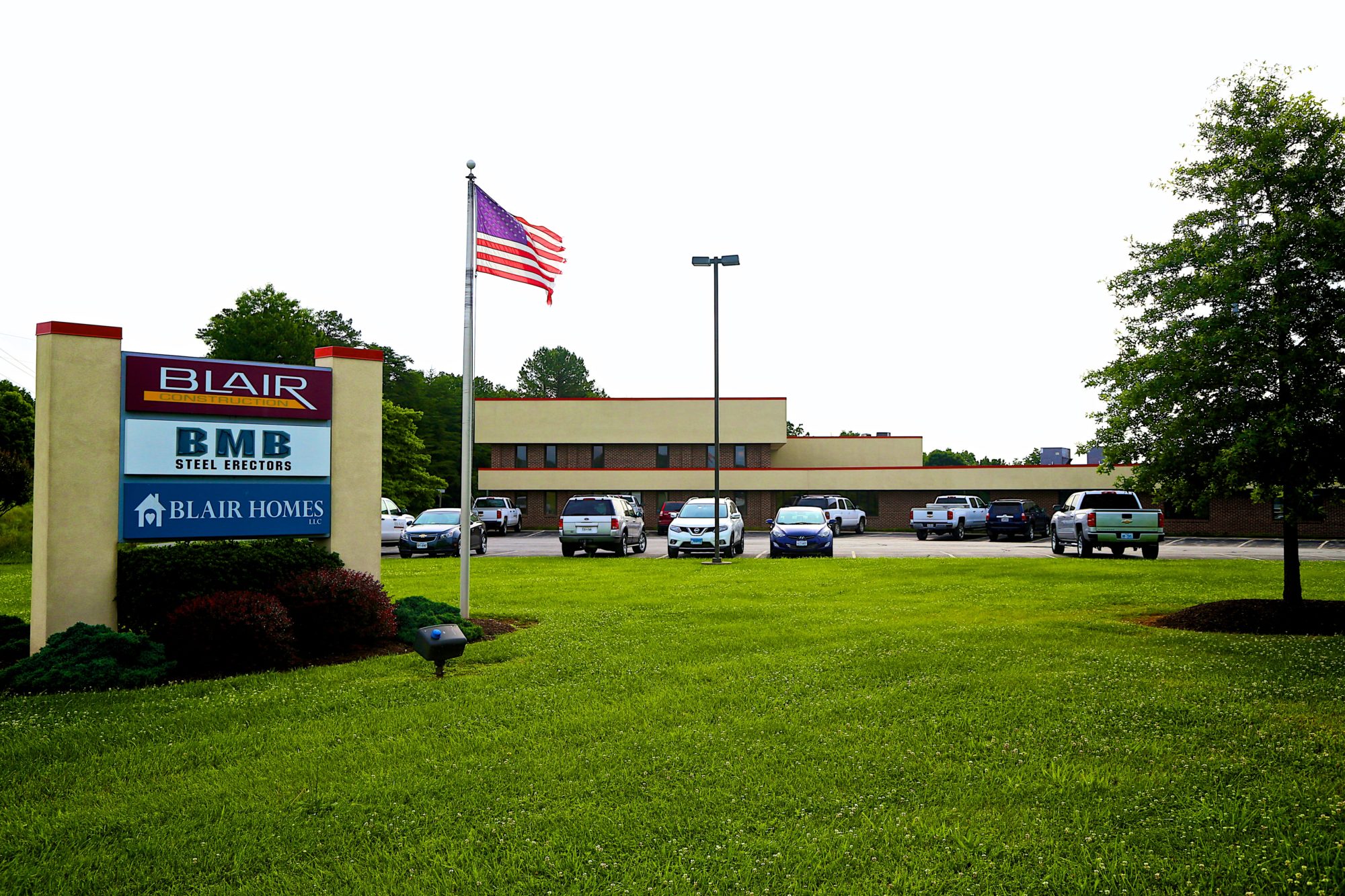 Screenshot of BMB, Inc. website